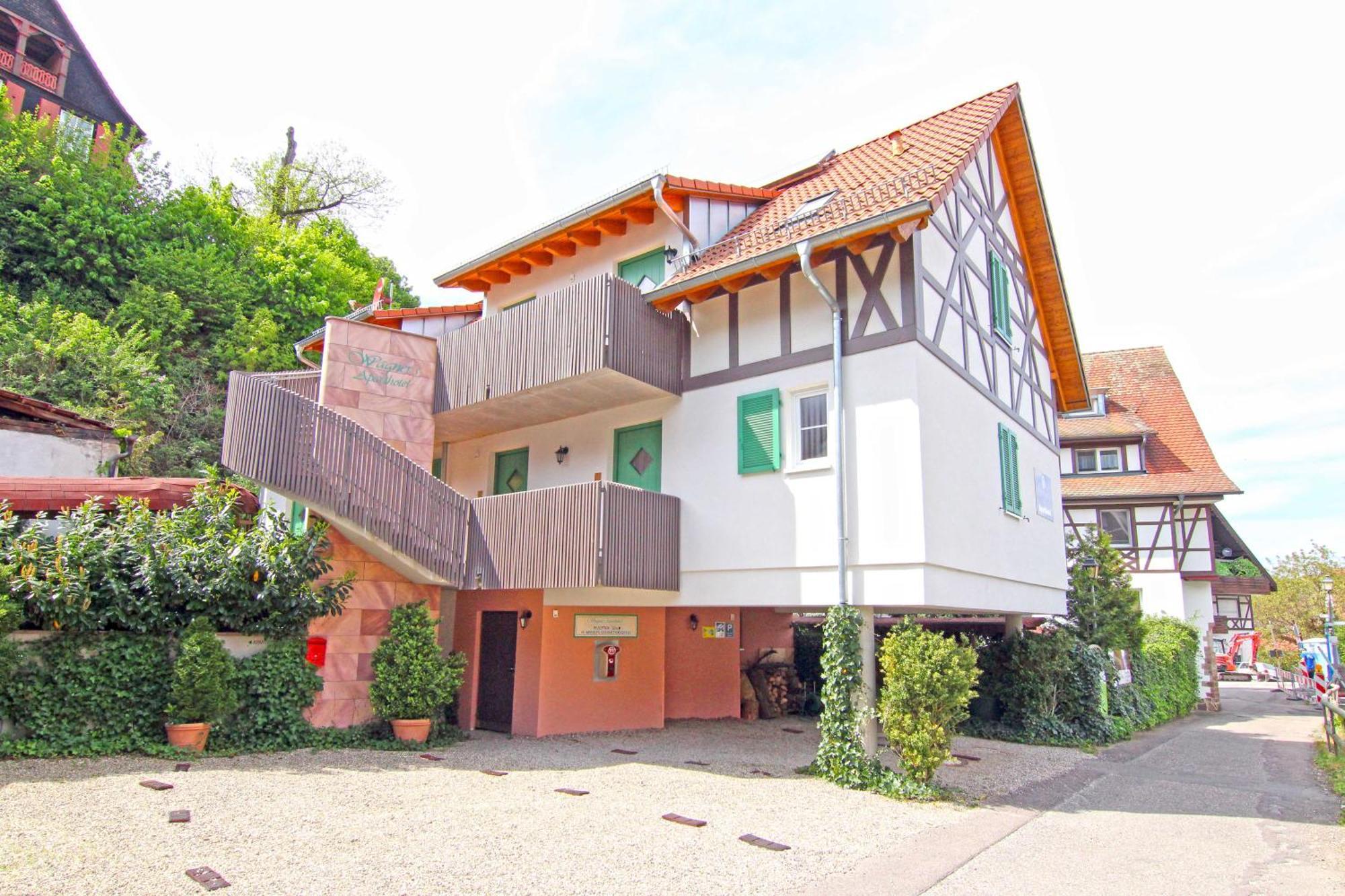 Schusterjunge Aparthotel *