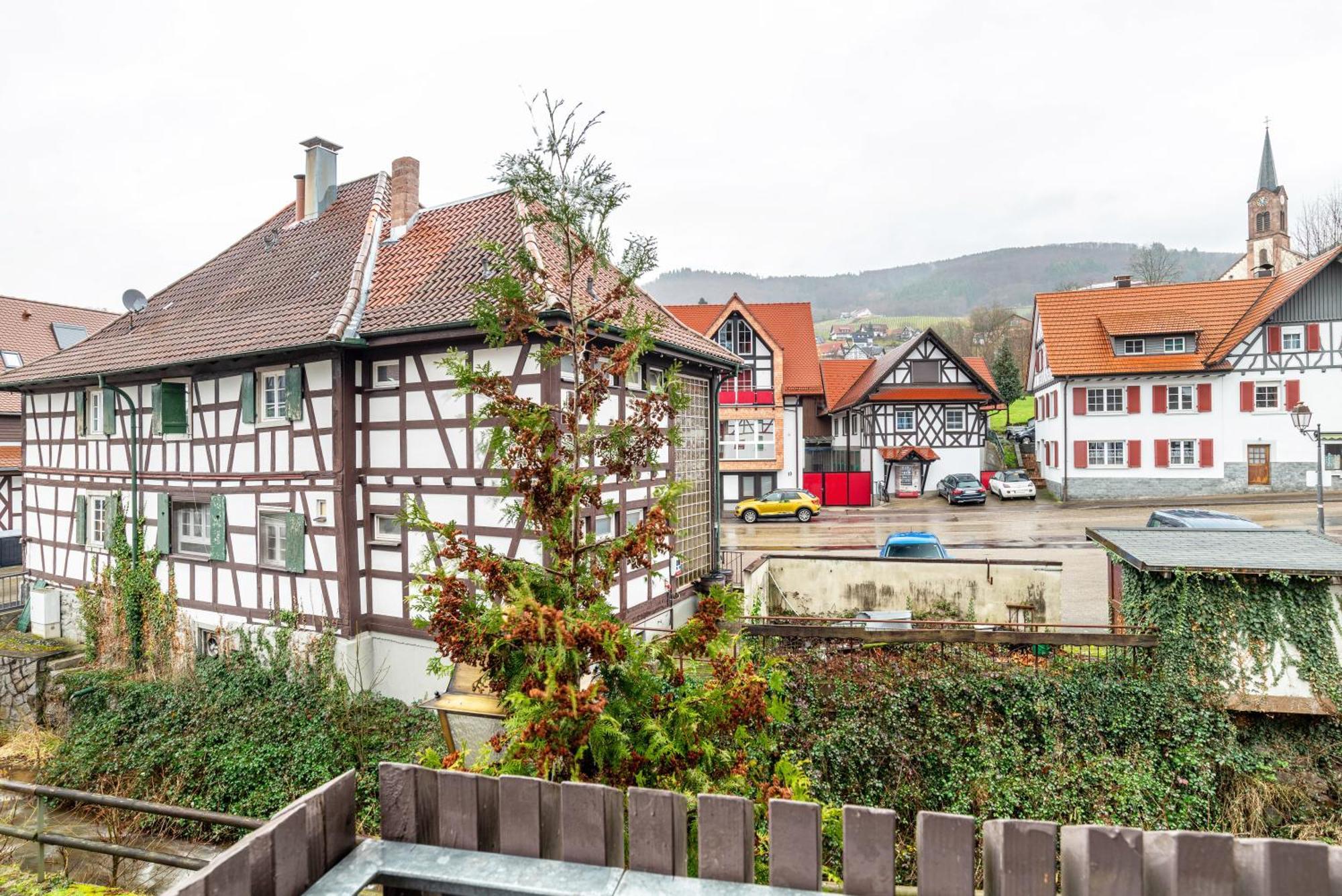 Schusterjunge Aparthotel *